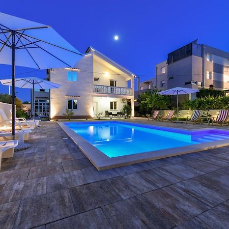 자다르 Pool House Luka 아파트 외부 사진